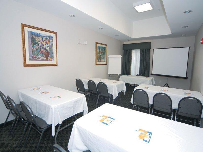 Hotel La Quinta By Wyndham Houston Hobby Airport Udogodnienia zdjęcie